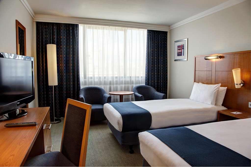 Best Western London Heathrow Ariel Hotel Hayes  Room photo
